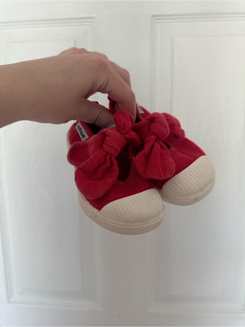 Baby Red Chus size 22 (6)